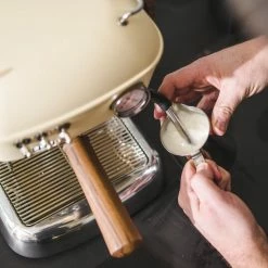 Equipment Ascaso Dream PID Automatic Home Espresso Machine - Sweet Cream