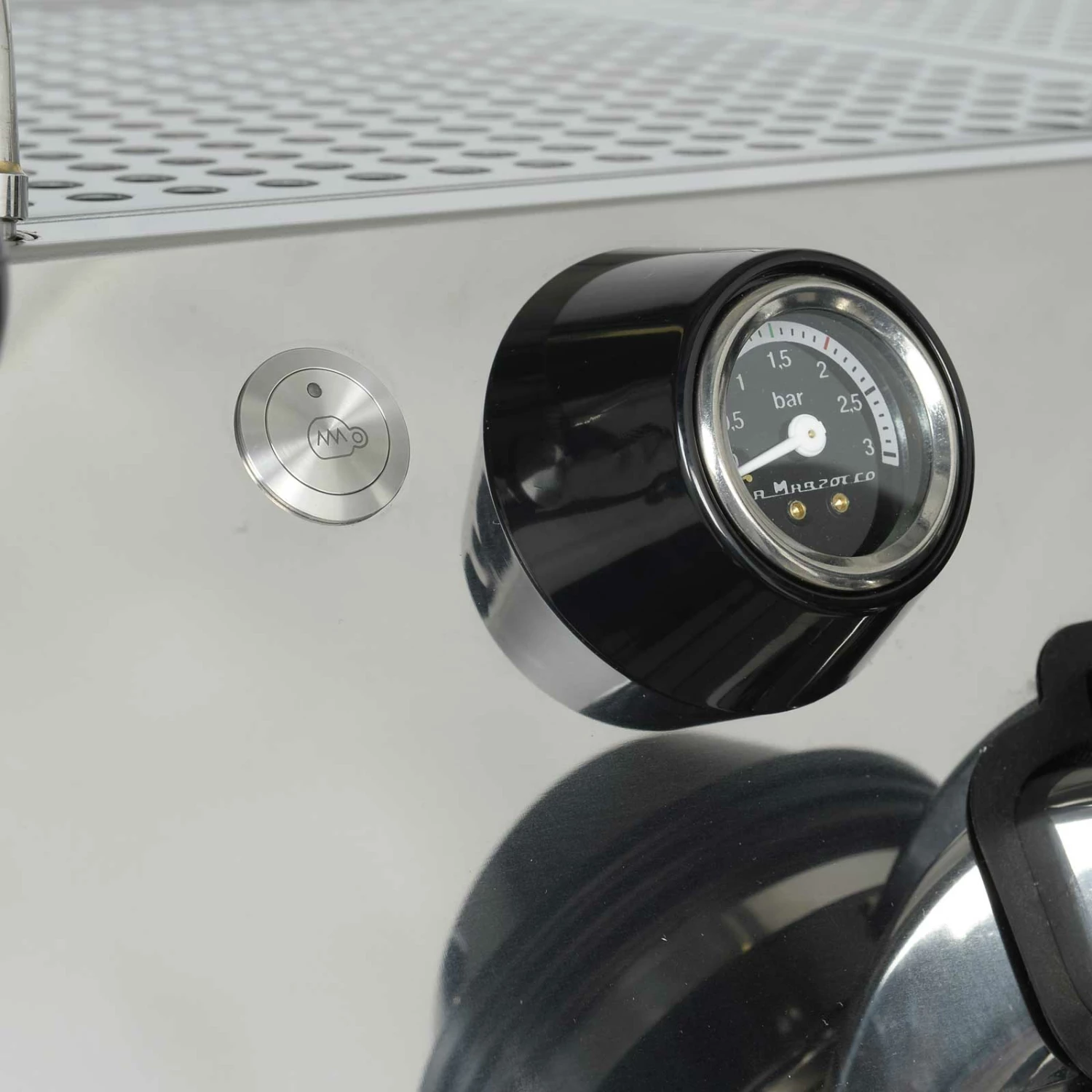 Equipment La Marzocco Strada 2 Group AV (Automatic) Espresso Machine